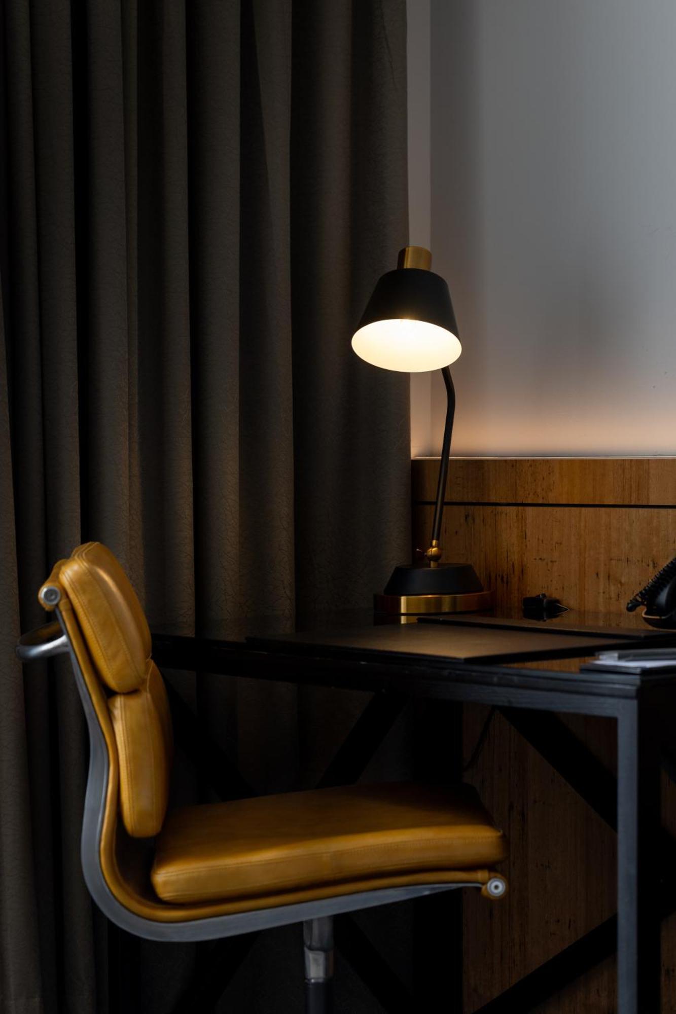 Hotel Verge לונסטון מראה חיצוני תמונה